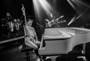 Elton John Tribute - Eltonology 240