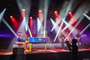 Elton John Tribute - Eltonology 238