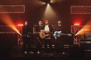 Ed Sheeran Tribute Band - Thinking out Loud 14